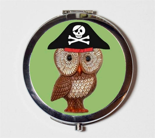 Pirate Owl Compact Mirror - Retro Kitsch Nautical Animal Art Bird - Make Up Pocket Mirror for Cosmetics