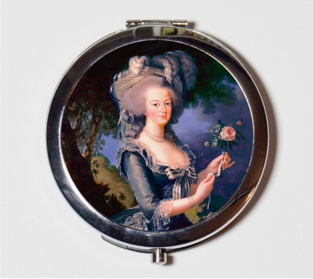 Marie Antoinette Compact Mirror - French Queen Aristocrat Painting - Make Up Pocket Mirror for Cosmetics