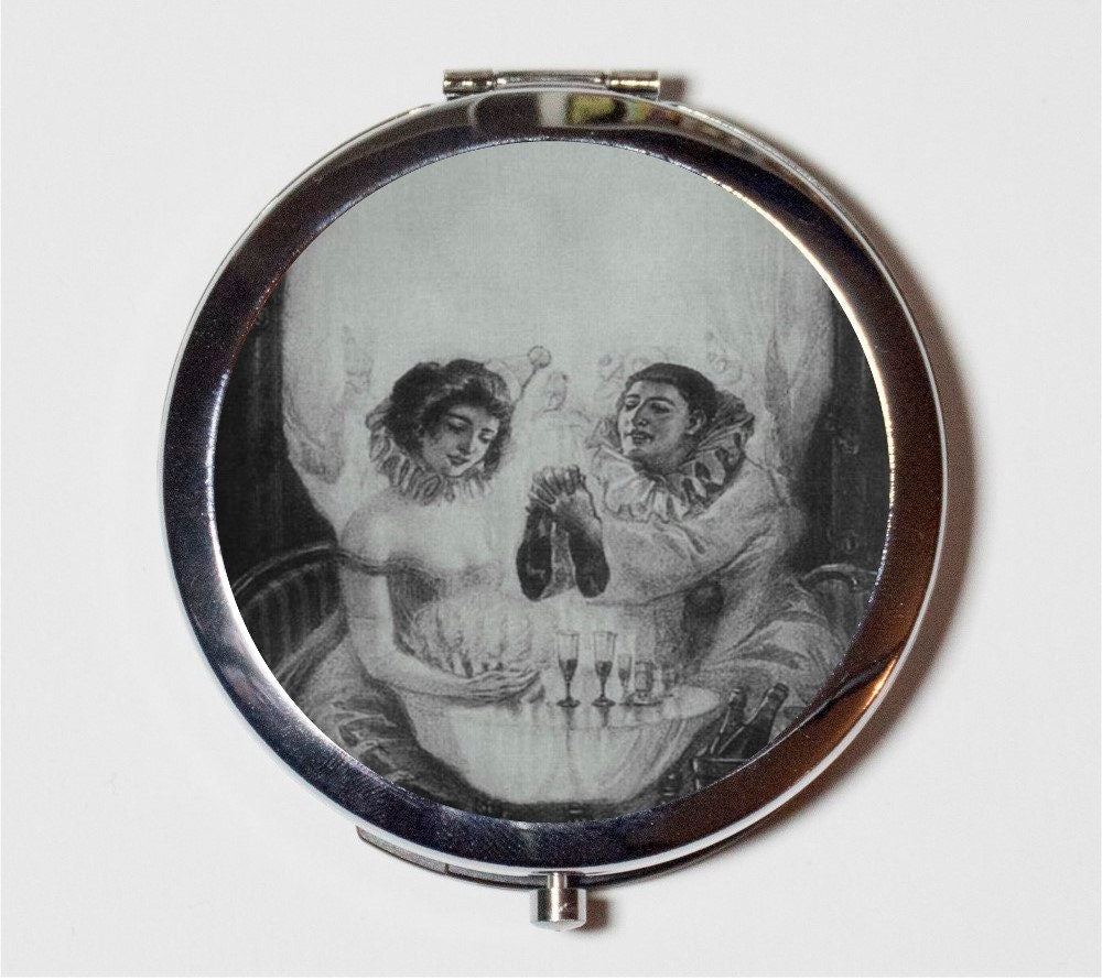 Skull Illusion Compact Mirror - Goth Metamorphic Victorian Couple Optical Illusion - Make Up Pocket Mirror for Cosmetics