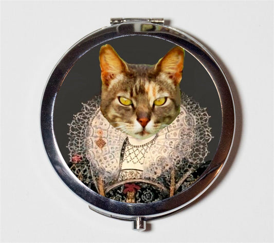 Royal Cat Compact Mirror - Tudor Animal Pop Art Queen Anthropomorphic - Make Up Pocket Mirror for Cosmetics