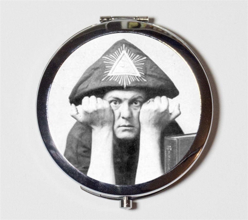 Aleister Crowley Compact Mirror - Occult Magick Magician Hermetic Witchcraft - Make Up Pocket Mirror for Cosmetics