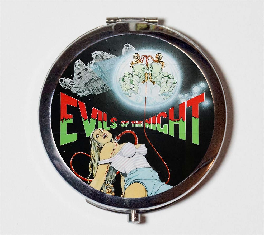 Retro Horror Compact Mirror -1980s B Movie Slasher Film Kitsch - Make Up Pocket Mirror for Cosmetics