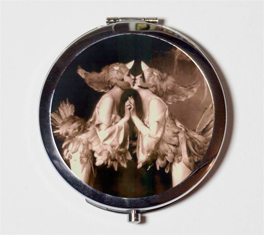 Flapper Showgirls Compact Mirror - Ziegfeld Follies Lesbian Kiss Art Deco 1920s Jazz Age - Make Up Pocket Mirror for Cosmetics