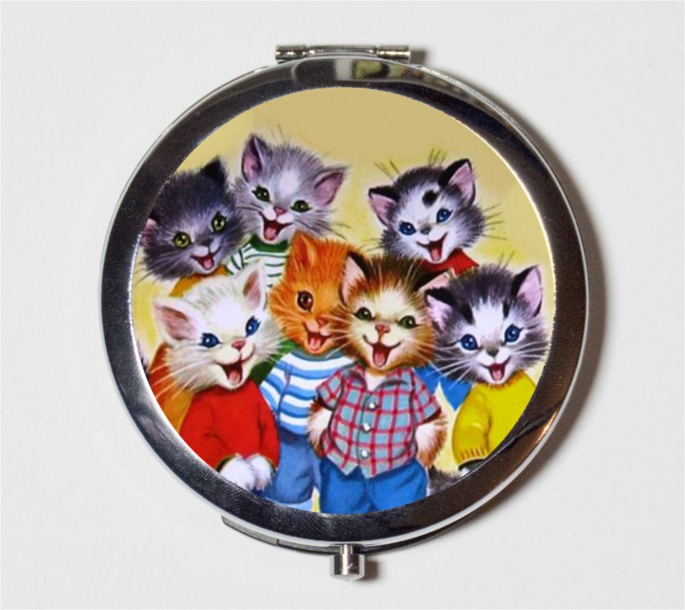 Kawaii Cat Compact Mirror - Retro Kitsch 1950s Children's Story Book - Make Up Pocket Mirror for Cosmetics