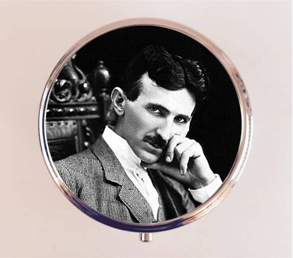 Nikola Tesla Pill Box Case Pillbox Holder Trinket Stash Box Inventor Science Portrait