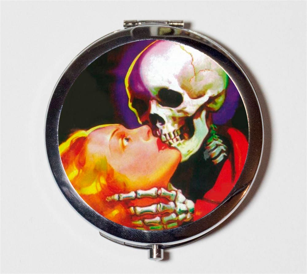 Pulp Necromance Compact Mirror - Skeleton Kiss Goth Gothic Art Deco Macabre - Make Up Pocket Mirror for Cosmetics