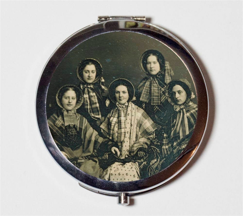 Victorian Women Compact Mirror - Antique Photography Ambrotype Daguerreotype - Make Up Pocket Mirror for Cosmetics