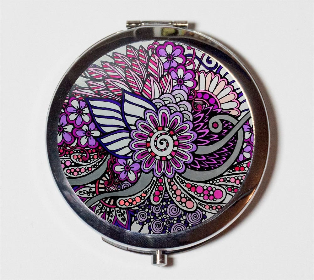 Purple Flower Compact Mirror - Floral Flowers Mod Retro Style - Make Up Pocket Mirror for Cosmetics