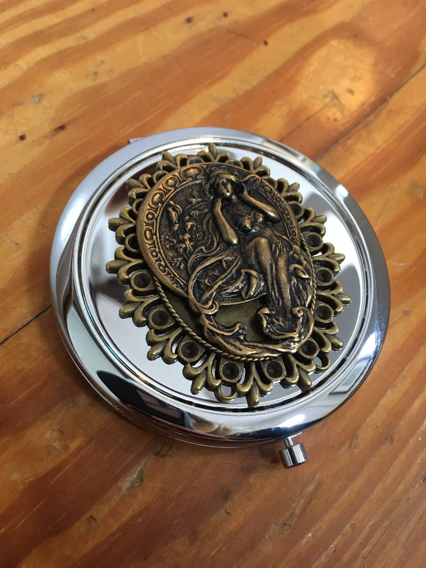 Art Nouveau Goddess Compact Mirror - Alphonse Mucha Style - Make Up - Cosmetics - Pocket Mirror