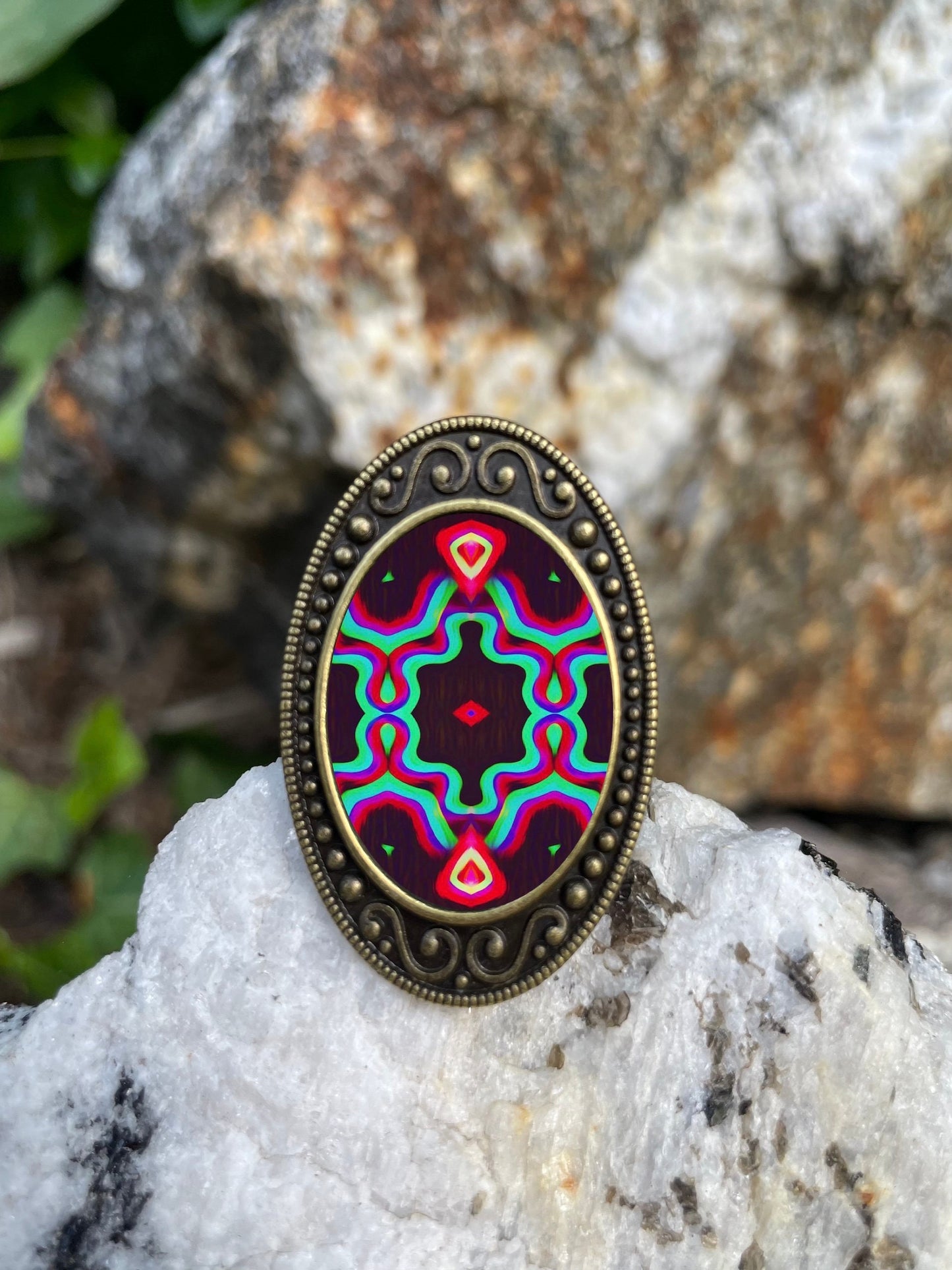 Psychedelic Trippy Pattern Antiqued Bronze Adjustable Ring Brass